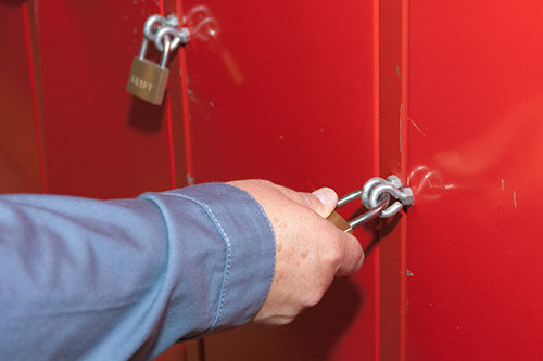 to equip the locker with a personal padlock